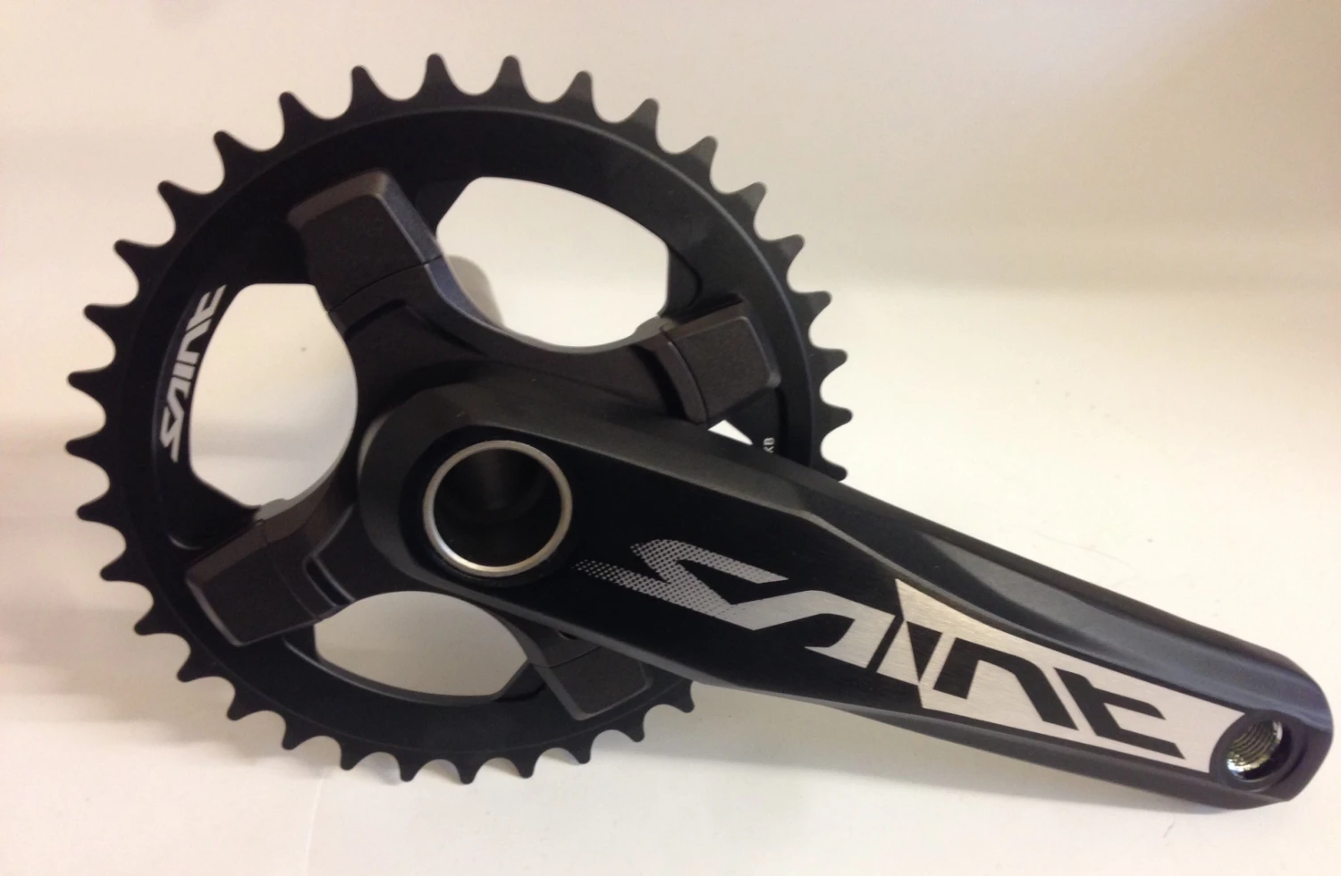 Shimano Saint FC-M825 1x10 36 Zähne 165mm Kurbelgarnitur 4 Shimano Saint FC-M825 1x10 36 Zähne 165mm Kurbelgarnitur – Bild 2